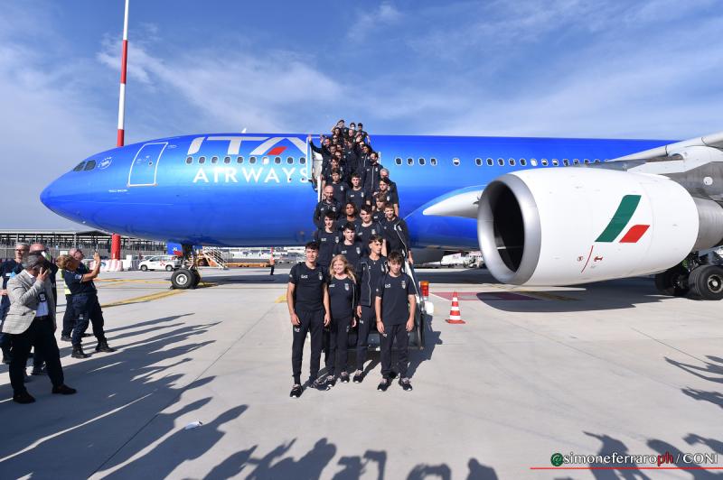 Arrivo foto Simone Ferraro SFE_8543 copia Arrivo foto Simone Ferraro SFE_8543 copia