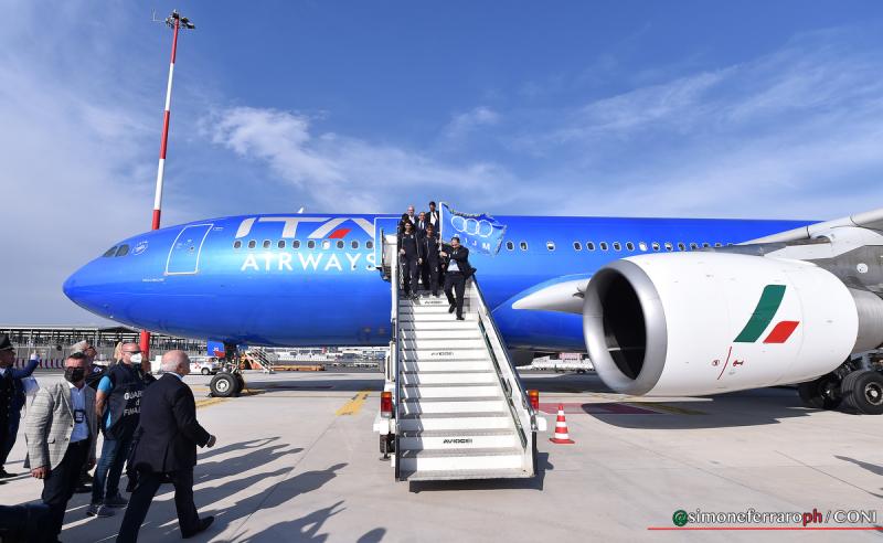 Arrivo foto Simone Ferraro SFE_8577 copia Arrivo foto Simone Ferraro SFE_8577 copia