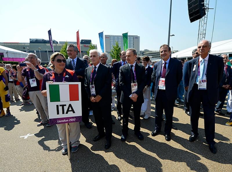 alzabandiera029 alzabandiera029