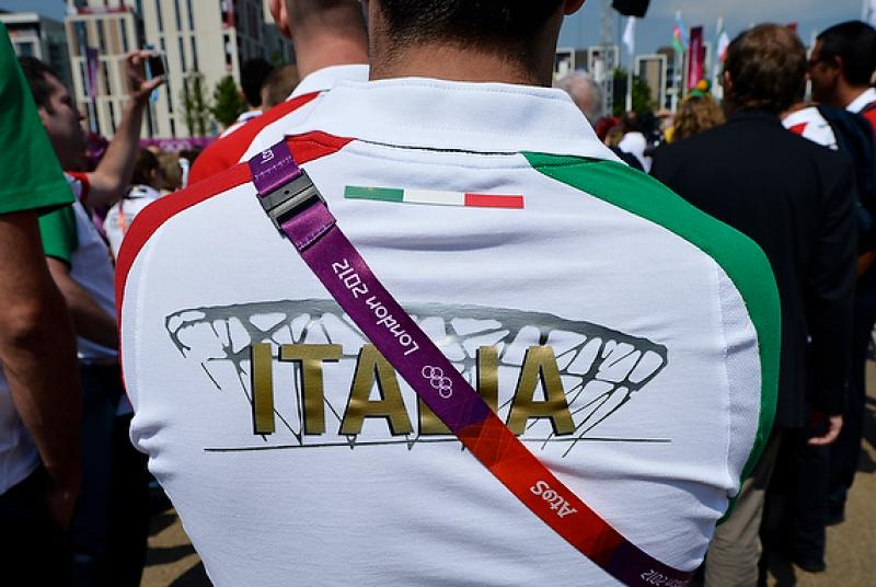 alzabandiera061 alzabandiera061