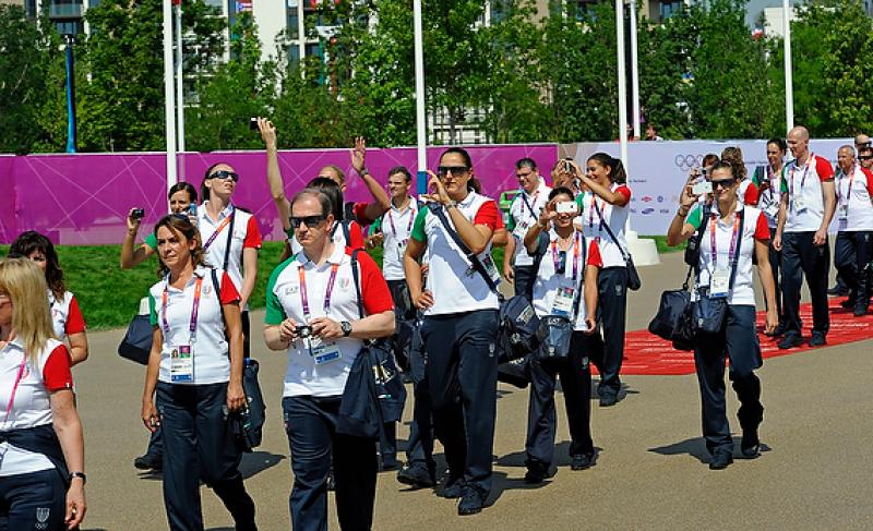 alzabandiera002 alzabandiera002