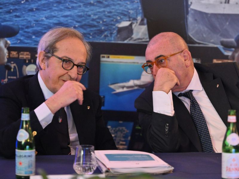 giunta taranto foto mezzelani gmt giunta taranto foto mezzelani gmt