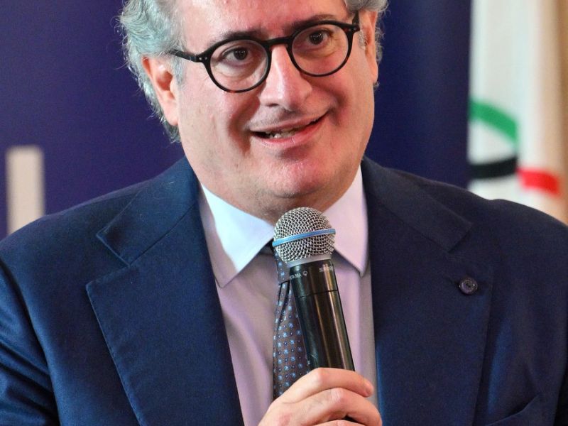 giunta taranto foto mezzelani gmt giunta taranto foto mezzelani gmt
