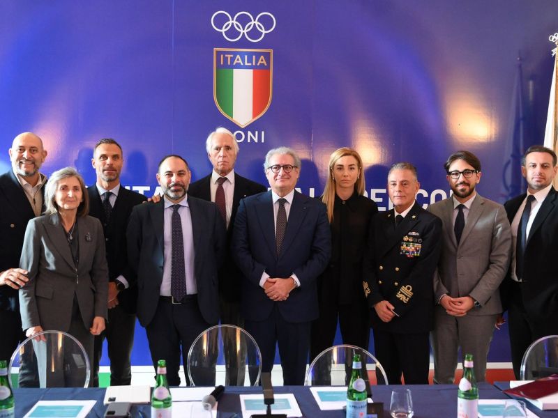 giunta taranto foto mezzelani gmt giunta taranto foto mezzelani gmt