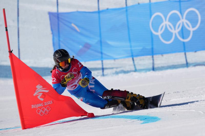 220208 Nadya Ochner Snowboard Parallelo Donne Ph Luca Pagliaricci LUC04055 copia 220208 Nadya Ochner Snowboard Parallelo Donne Ph Luca Pagliaricci LUC04055 copia