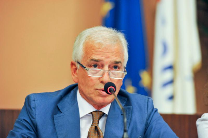 Libro Bianco dello Sport - Italia 2020 Libro Bianco dello Sport - Italia 2020