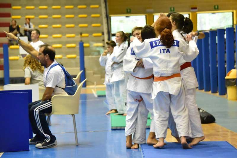 r75_3569_20180906_1367578744 r75_3569_20180906_1367578744