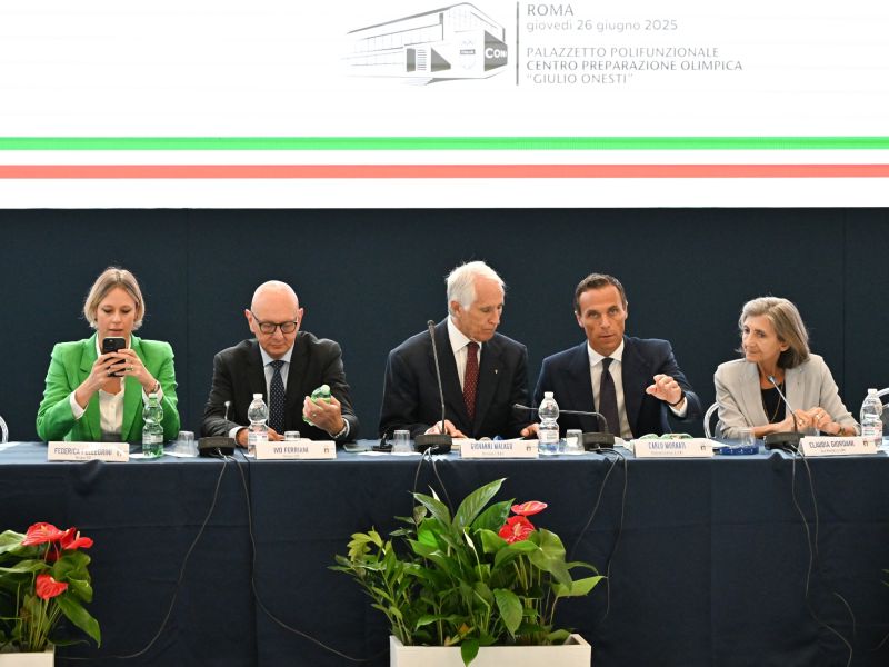 elezioni coni rdt foto di tondo coni elezioni coni rdt foto di tondo coni