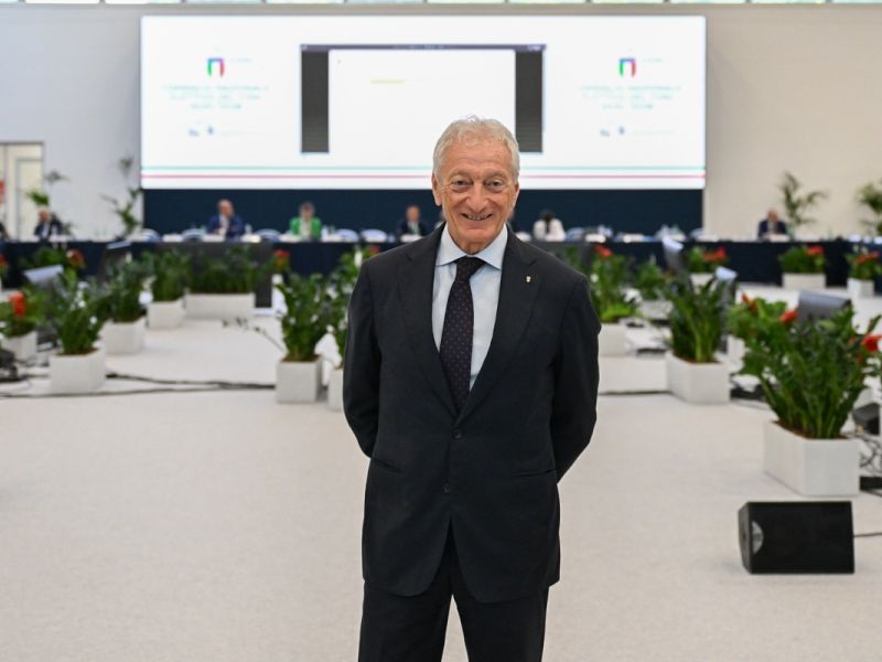 elezioni coni rdt foto di tondo coni elezioni coni rdt foto di tondo coni