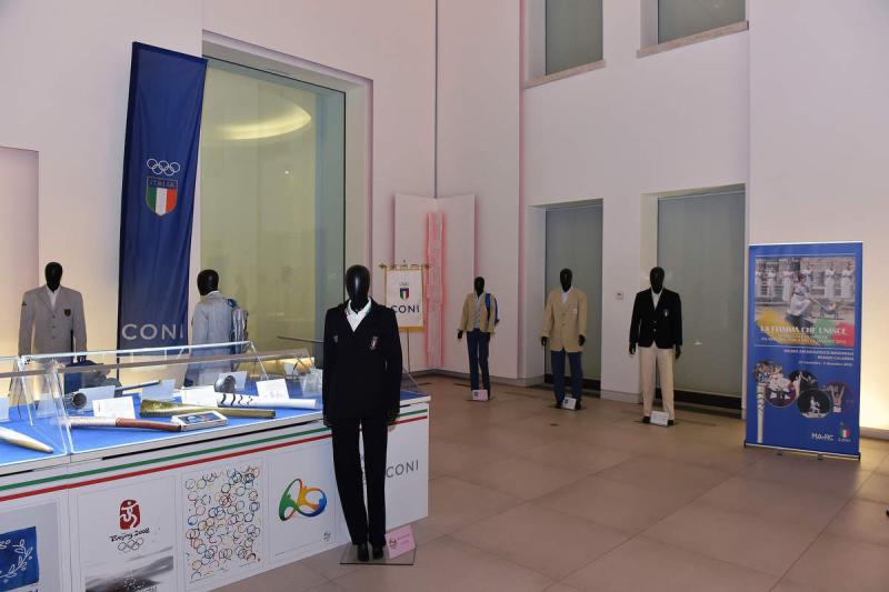 mostra fiacole bronzi di riace Foto Mezzelani GMT 016 mostra fiacole bronzi di riace Foto Mezzelani GMT 016