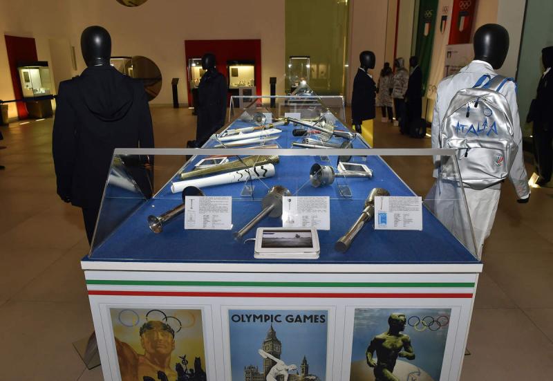 mostra fiacole bronzi di riace Foto Mezzelani GMT 026 mostra fiacole bronzi di riace Foto Mezzelani GMT 026