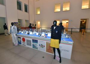 mostra fiacole bronzi di riace Foto Mezzelani GMT 043 mostra fiacole bronzi di riace Foto Mezzelani GMT 043