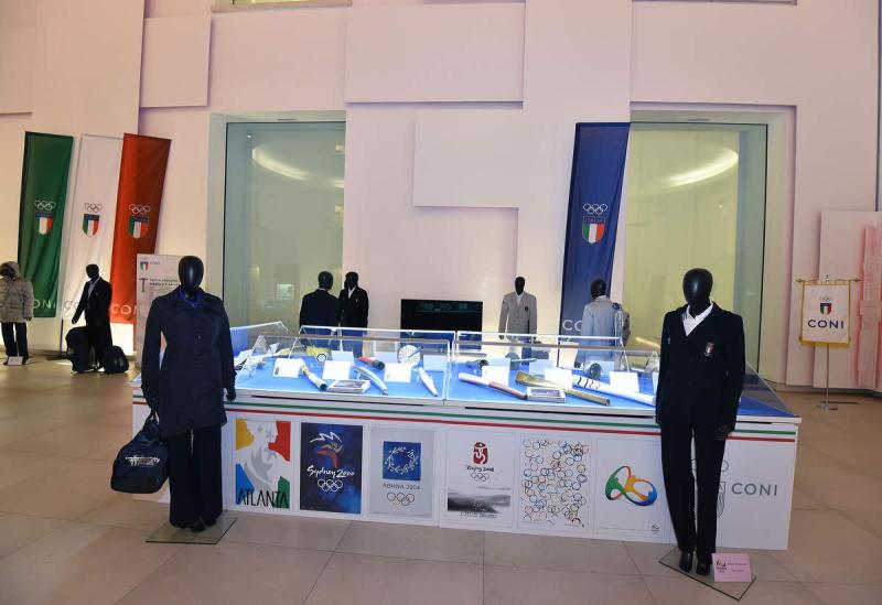 mostra fiacole bronzi di riace Foto Mezzelani GMT 049 mostra fiacole bronzi di riace Foto Mezzelani GMT 049