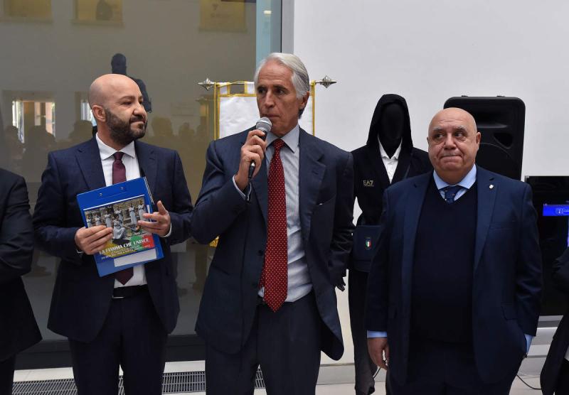 reggio calabria  Foto Mezzelani GMT 315 reggio calabria  Foto Mezzelani GMT 315