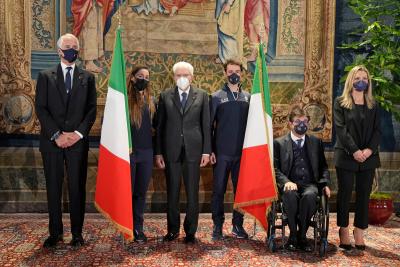 Mattarella consegna il Tricolore, Goggia portabandiera Italia Team a Pechino 2022