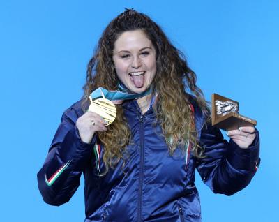 Michela Moioli with gold medal
