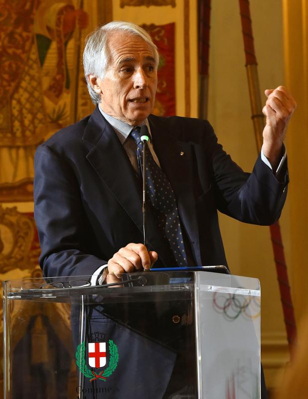 milanpressconferencepalazzomarinomezzelanigmt017 milanpressconferencepalazzomarinomezzelanigmt017