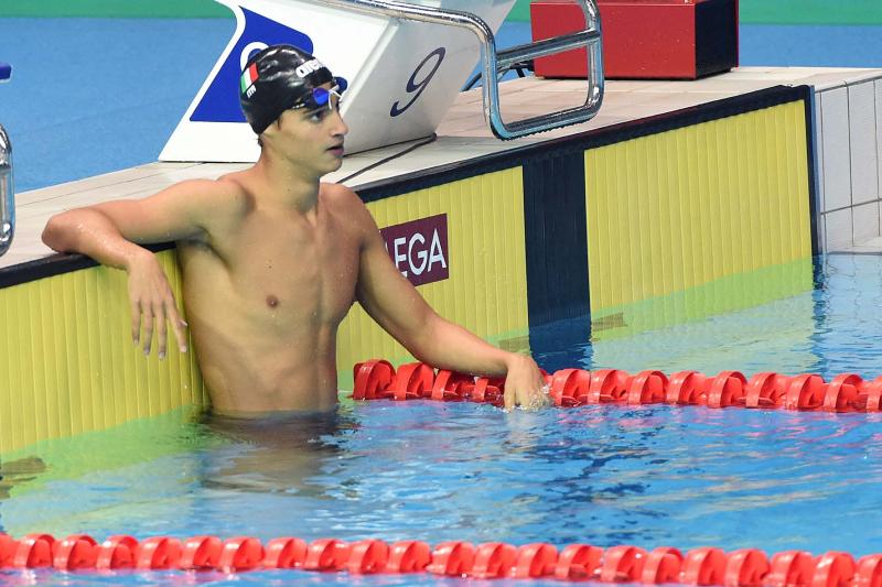 Nuoto 32 Nuoto 32