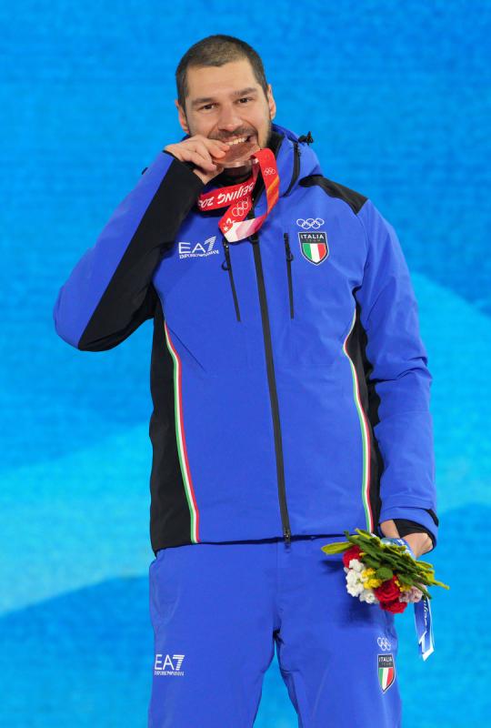 220210 Omar Visintin BRONZO Medal Plaza Ph Luca Pagliaricci LUC07892 copia 220210 Omar Visintin BRONZO Medal Plaza Ph Luca Pagliaricci LUC07892 copia