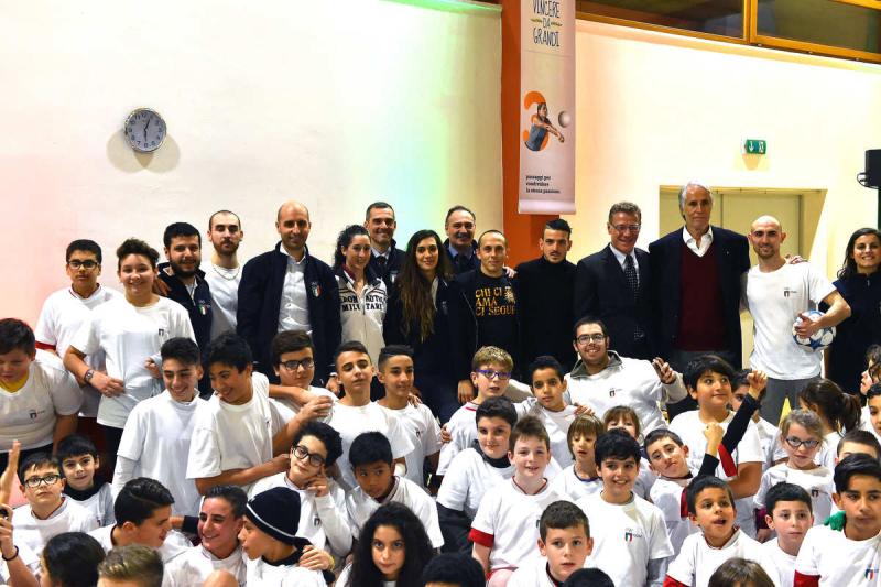 0031corvialemezzelanigmt 0031corvialemezzelanigmt