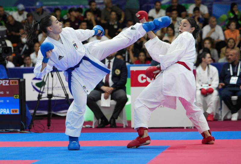 Karate Alessandra Mangiacapra VS Maria Espinoza Lopez foto Luca Pagliaricci ORA00769 copia  Karate Alessandra Mangiacapra VS Maria Espinoza Lopez foto Luca Pagliaricci ORA00769 copia