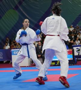 Karate Alessandra Mangiacapra VS Maria Espinoza Lopez foto Luca Pagliaricci ORA00787 copia 