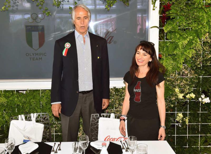 cocacolamezzelanigmt023 cocacolamezzelanigmt023