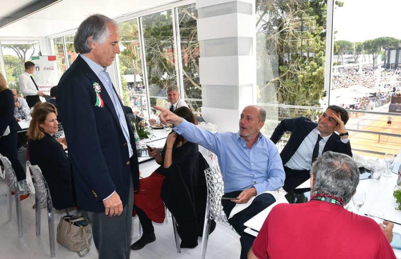 cocacolamezzelanigmt027 cocacolamezzelanigmt027