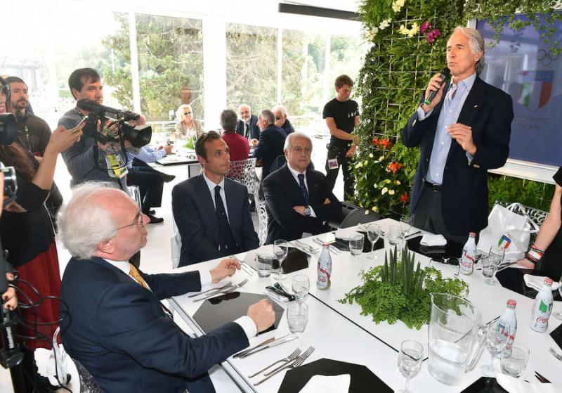 cocacolamezzelanigmt032 cocacolamezzelanigmt032