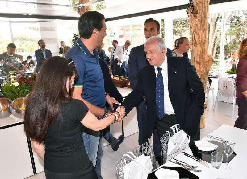 cocacolamezzelanigmt037 cocacolamezzelanigmt037