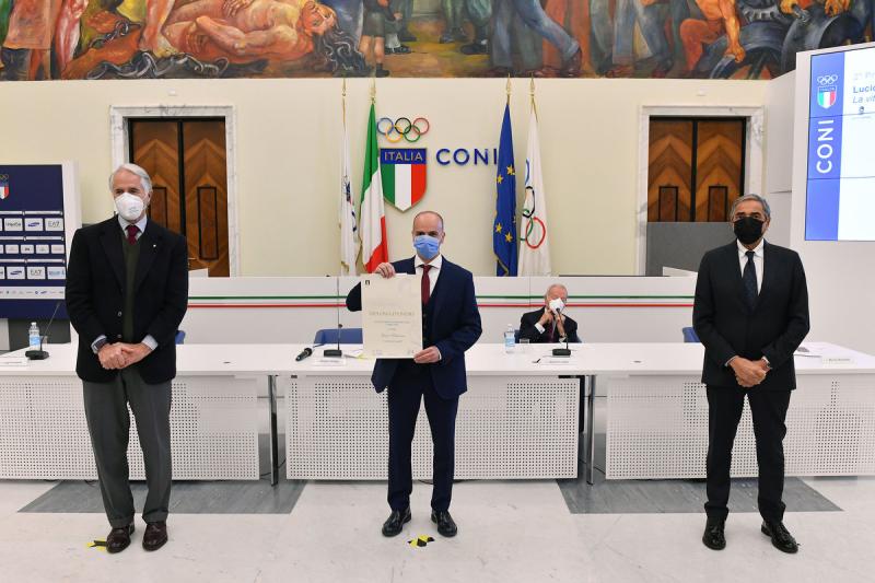 premi_ussi_2020_foto_mezzelani_gmt033_20201209_1183210380 premi_ussi_2020_foto_mezzelani_gmt033_20201209_1183210380