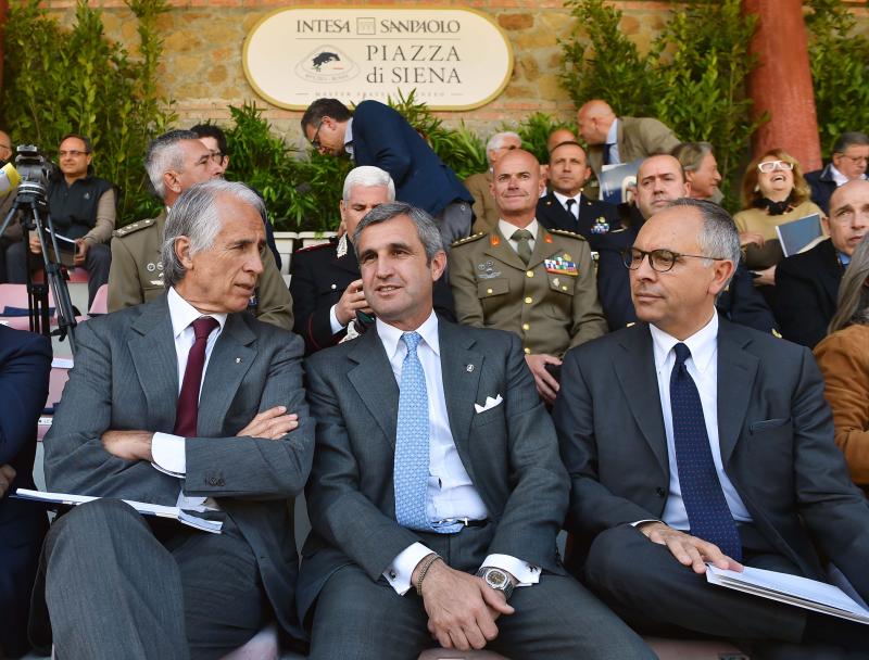 170503008 Piazza Di Siena Conf - Foto Simone Ferraro 170503008 Piazza Di Siena Conf - Foto Simone Ferraro