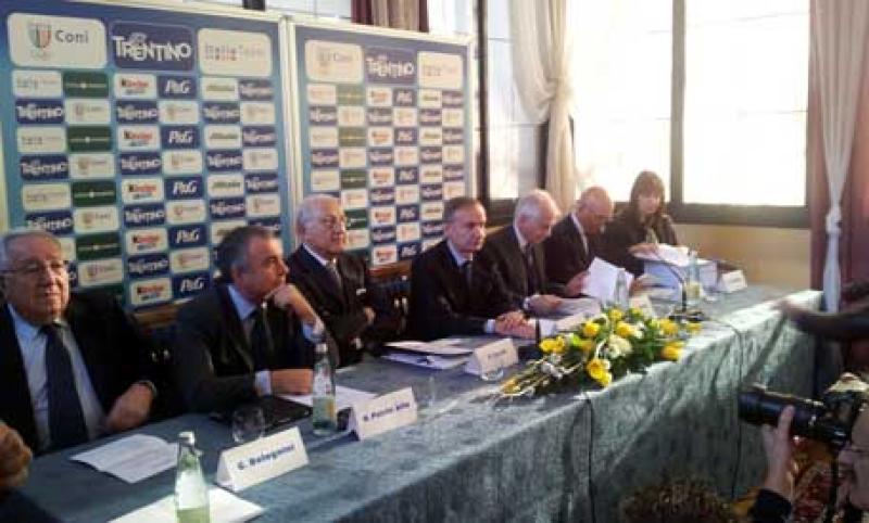 Tavolo-conferenza-2 Tavolo-conferenza-2