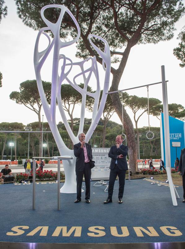 ©ZC_170518_185411 (1) ©ZC_170518_185411 (1)