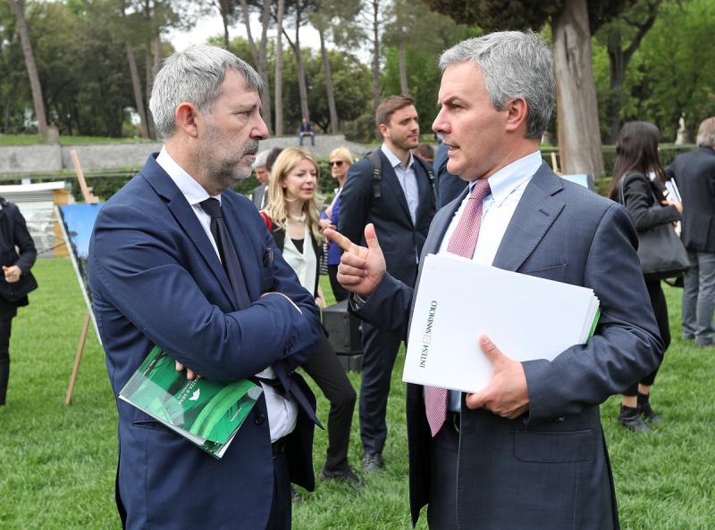 035 Presentazione Piazza di Siena Pagliaricci GMT 035 Presentazione Piazza di Siena Pagliaricci GMT