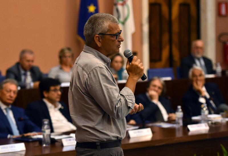 MezzelaniGMT026bis MezzelaniGMT026bis