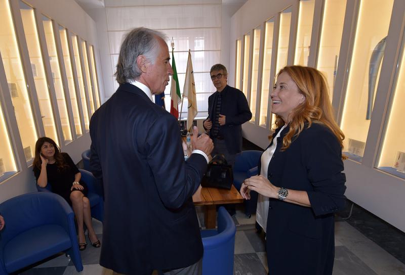 MEZZELANIGMT046 MEZZELANIGMT046