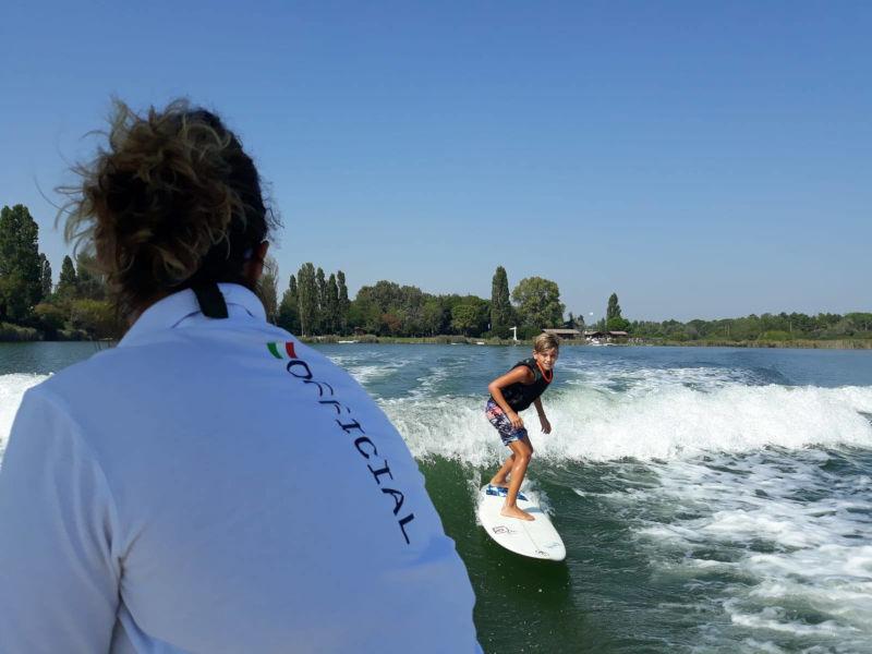 42302512_2152265495016410_3639022044965765120_o 42302512_2152265495016410_3639022044965765120_o