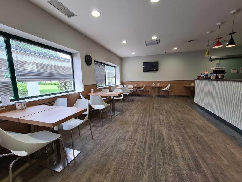 bar_2_20220711_1299224919 bar_2_20220711_1299224919