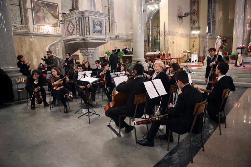 Messa di Natale Foto Mezzelani-Pagliaricci GMT 028 Messa di Natale Foto Mezzelani-Pagliaricci GMT 028