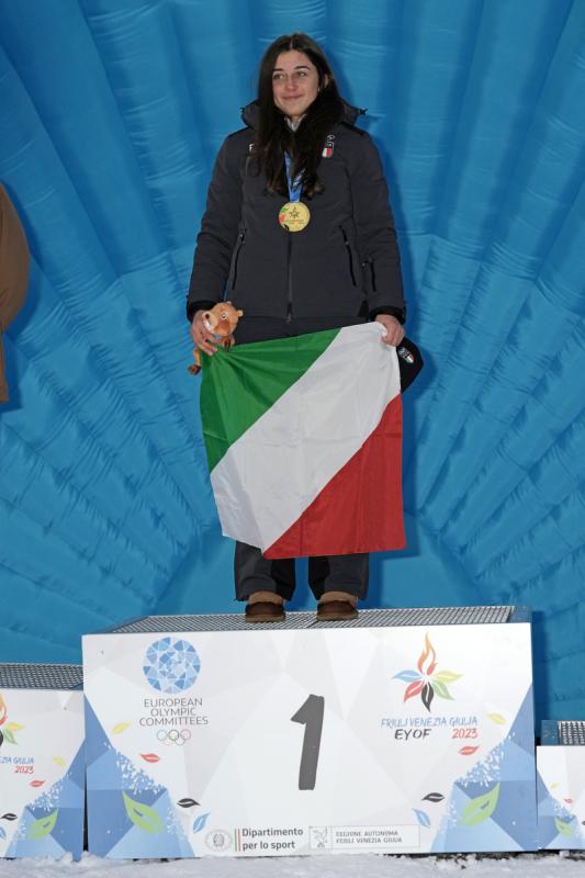 EYOF FVG Medaglie Alpino 002 foto Simone Ferraro SFA04048 copia EYOF FVG Medaglie Alpino 002 foto Simone Ferraro SFA04048 copia