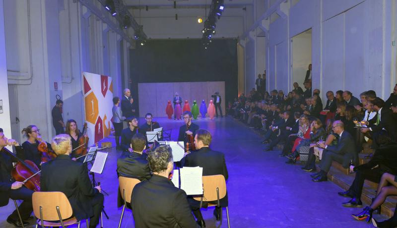 red_carpert_foto_mezzelani_gmt131_20191209_2040946515 red_carpert_foto_mezzelani_gmt131_20191209_2040946515