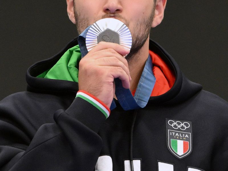 argento bronzo pistola m maldini monna foto mezzelani gmt108 argento bronzo pistola m maldini monna foto mezzelani gmt108