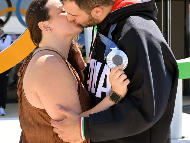 argento bronzo pistola m maldini monna foto mezzelani gmt82 argento bronzo pistola m maldini monna foto mezzelani gmt82