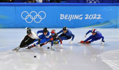 Short Track 500 m: Sighel reaches the final but falls. Relay women first in B final