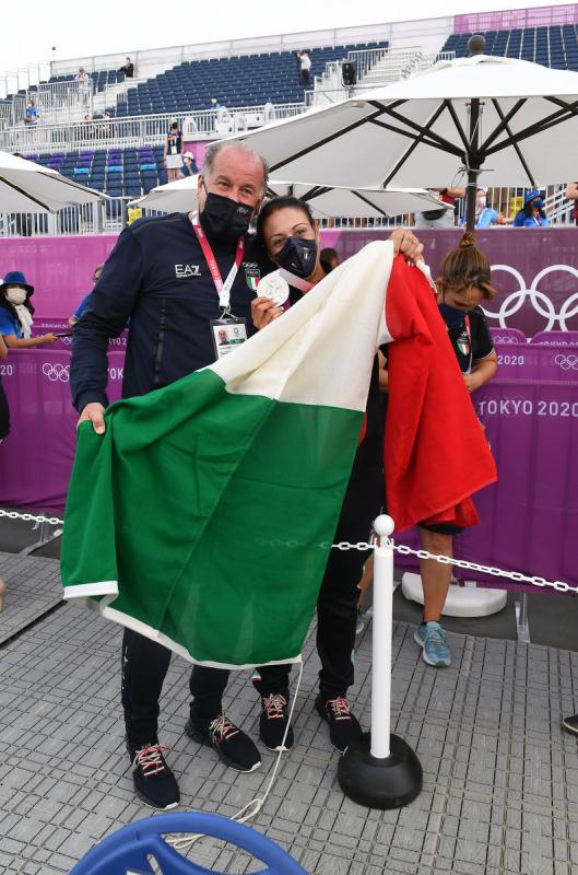 dianabacosiargentotirovolomezzelanigmt032 dianabacosiargentotirovolomezzelanigmt032