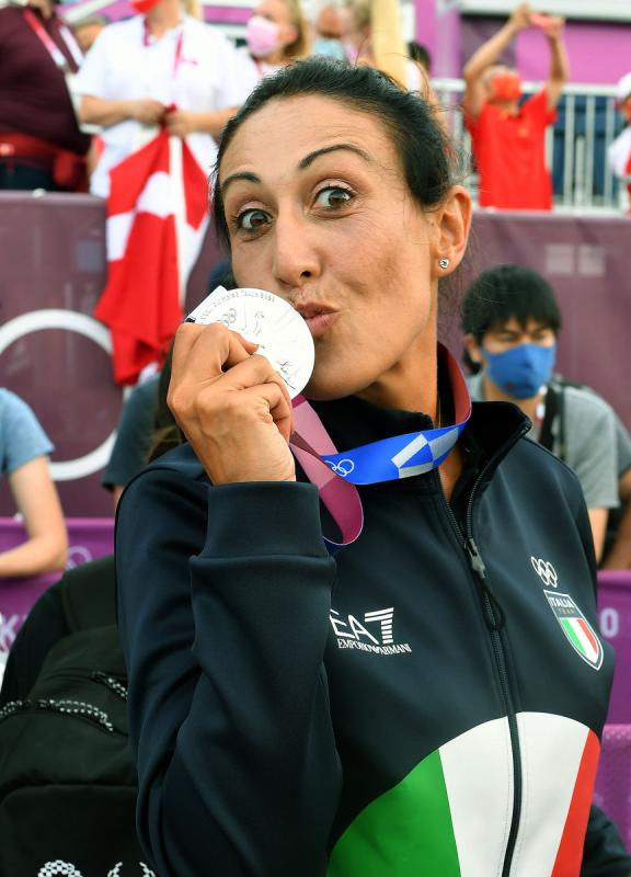 dianabacosiargentotirovolomezzelanigmt036 dianabacosiargentotirovolomezzelanigmt036