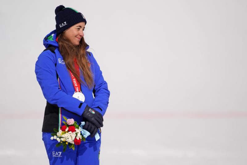 220215 Discesa Libera D Podio GOGGIA DELAGO ph Simone Ferraro BEI02195 copia 220215 Discesa Libera D Podio GOGGIA DELAGO ph Simone Ferraro BEI02195 copia