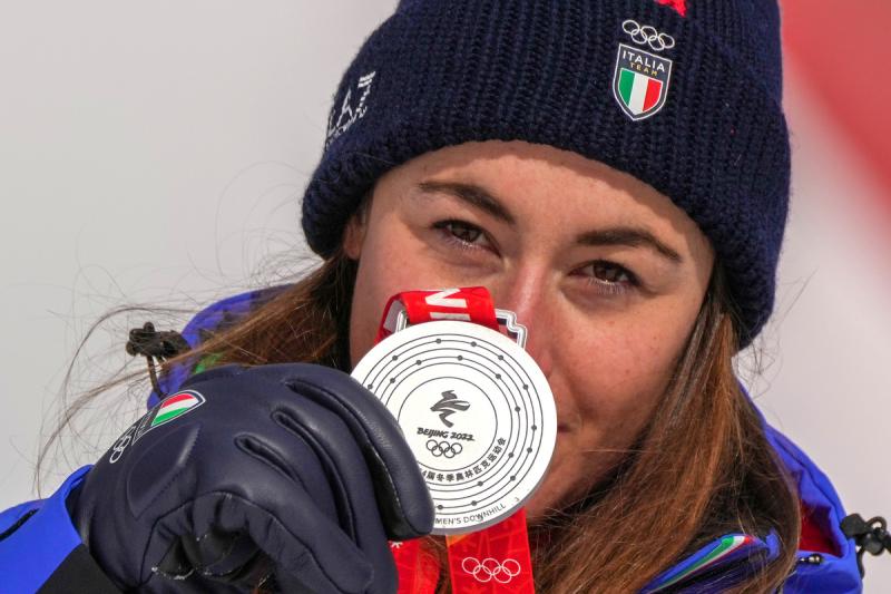 220215 Discesa Libera D Podio GOGGIA DELAGO ph Simone Ferraro BEI02688 copia 220215 Discesa Libera D Podio GOGGIA DELAGO ph Simone Ferraro BEI02688 copia