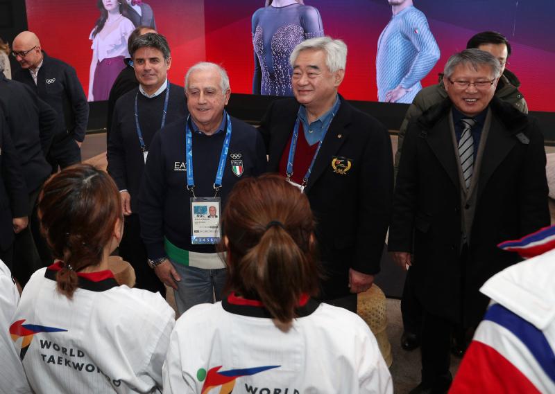 180210_057_taekwondo_atleti_snowboard_pagliaricci_-_gmt_20180210_1690209783 180210_057_taekwondo_atleti_snowboard_pagliaricci_-_gmt_20180210_1690209783